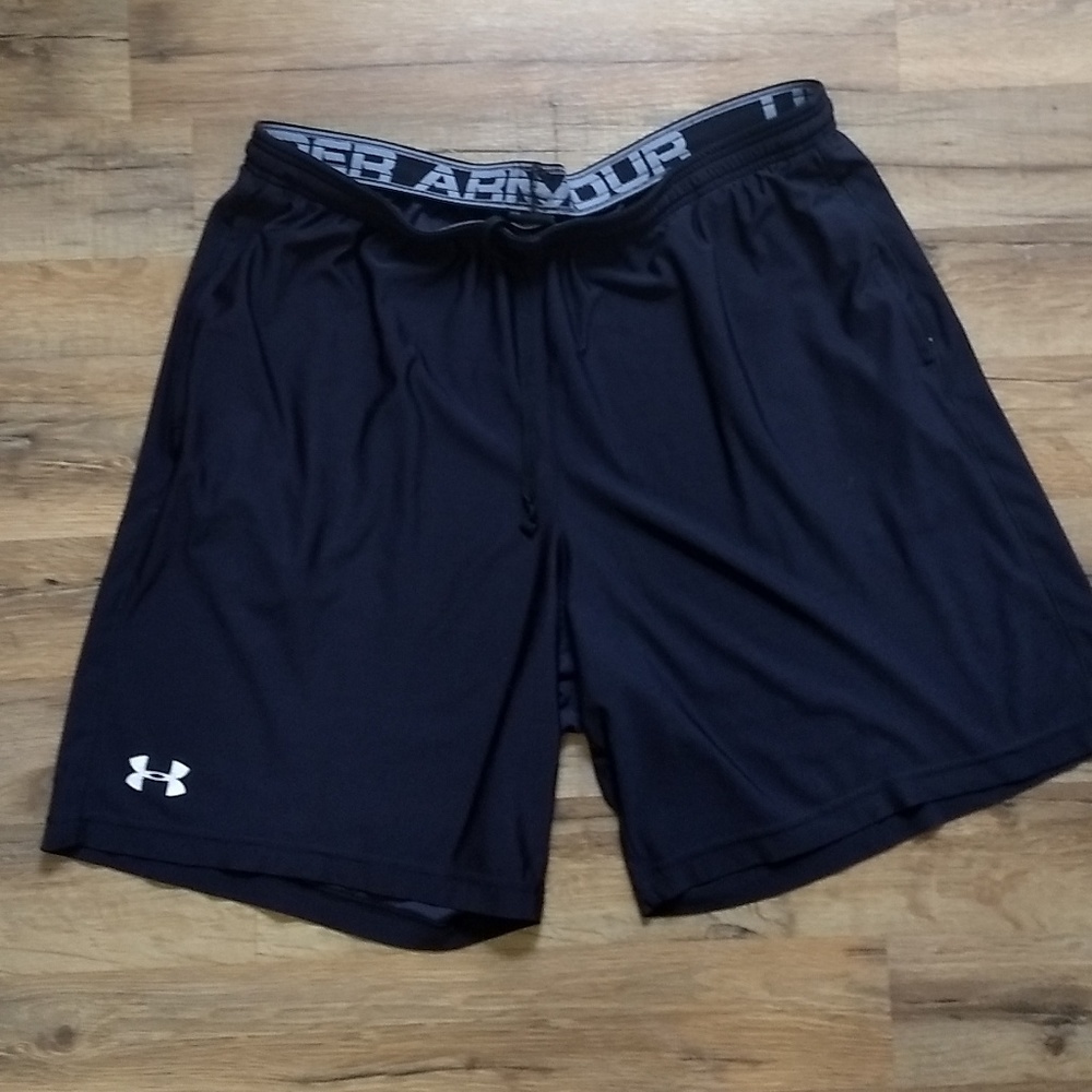 Under Armour Athletic Shorts Men's XL